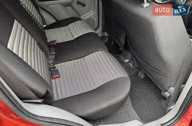 Внедорожник / Кроссовер Suzuki SX4 2012 в 