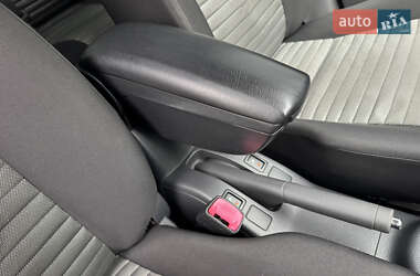 Внедорожник / Кроссовер Suzuki SX4 2012 в 