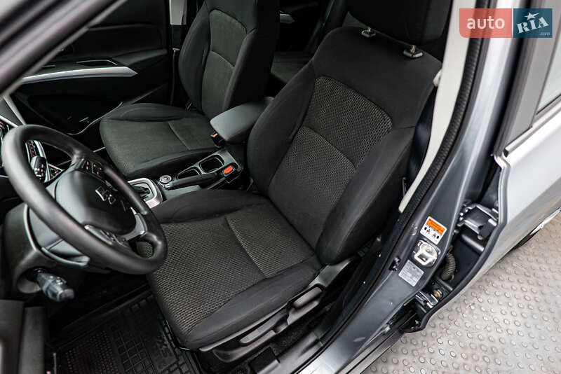 Позашляховик / Кросовер Suzuki SX4 2019 в Києві