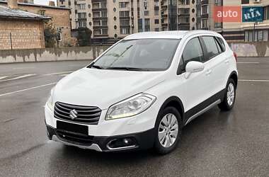 Позашляховик / Кросовер Suzuki SX4 2016 в Києві