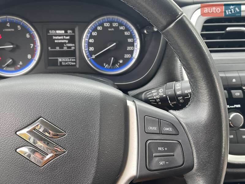 Позашляховик / Кросовер Suzuki SX4 2014 в Миколаєві