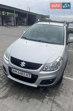 Внедорожник / Кроссовер Suzuki SX4 2010 в Черкассах