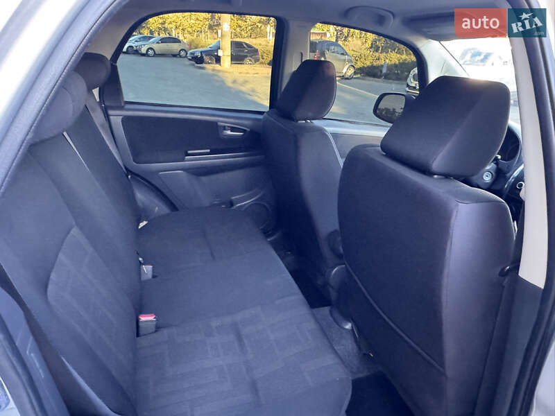 Позашляховик / Кросовер Suzuki SX4 2012 в Одесі фото 51 Позашляховик / Кросовер Suzuki SX4 2012 в Одесі