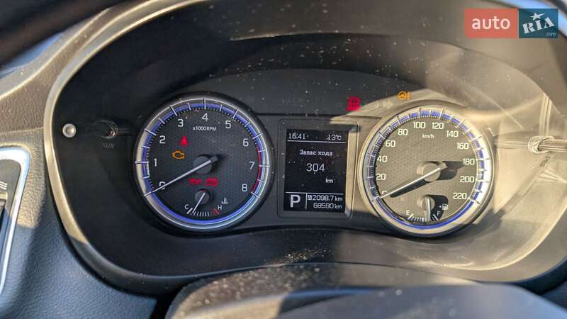 Внедорожник / Кроссовер Suzuki SX4 2021 в Киеве