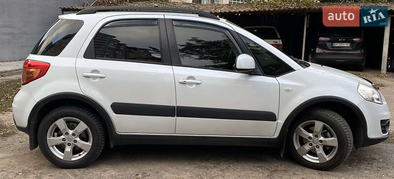 Внедорожник / Кроссовер Suzuki SX4 2012 в Одессе фото 2 Внедорожник / Кроссовер Suzuki SX4 2012 в Одессе