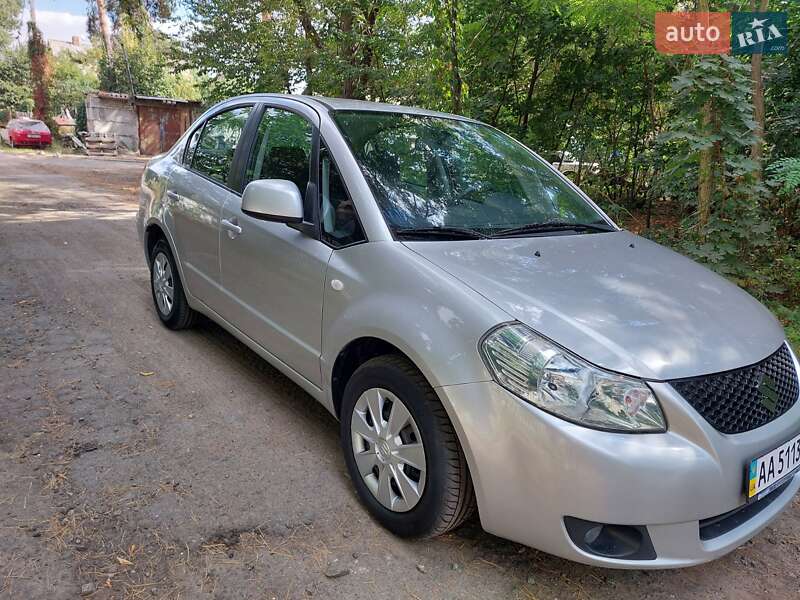 Седан Suzuki SX4 2009 в Киеве
