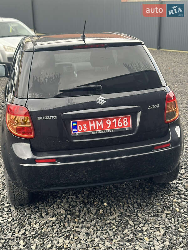 Внедорожник / Кроссовер Suzuki SX4 2010 в Луцке