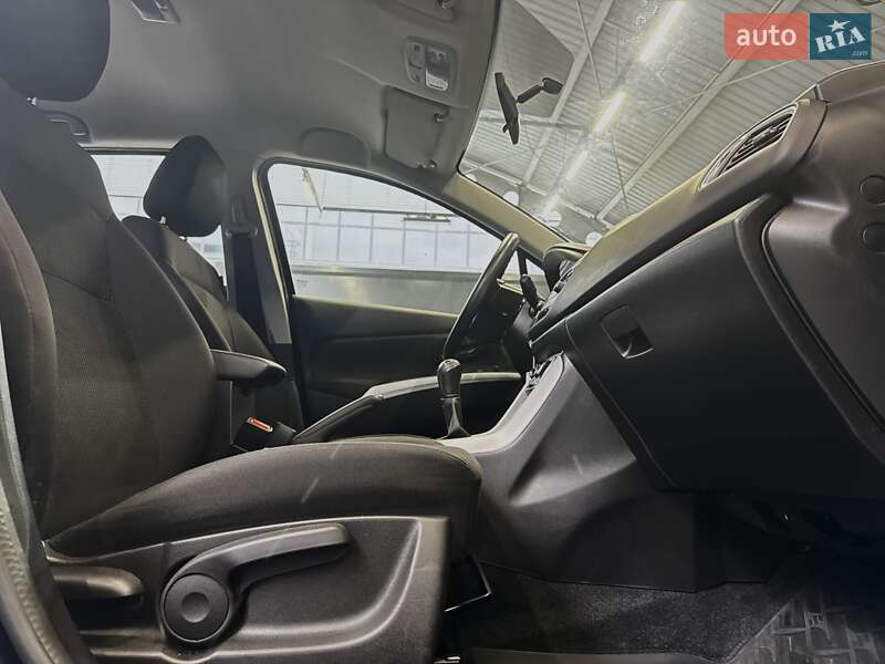 Внедорожник / Кроссовер Suzuki SX4 2018 в Киеве фото 31 Внедорожник / Кроссовер Suzuki SX4 2018 в Киеве