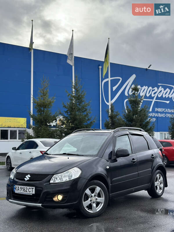 Внедорожник / Кроссовер Suzuki SX4 2011 в Богуславе