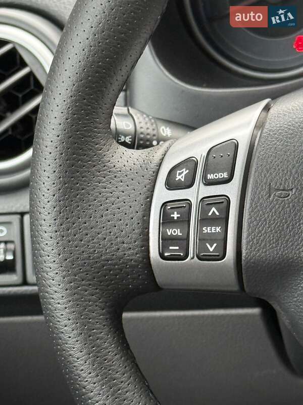 Позашляховик / Кросовер Suzuki SX4 2014 в Києві