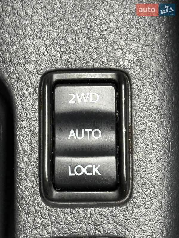 Позашляховик / Кросовер Suzuki SX4 2014 в Києві