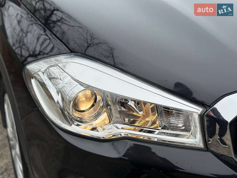 Внедорожник / Кроссовер Suzuki SX4 2017 в Днепре