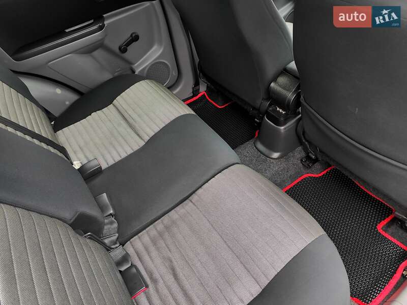 Хэтчбек Suzuki SX4 2009 в Киеве