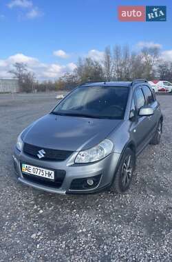 Позашляховик / Кросовер Suzuki SX4 2013 в Дніпрі