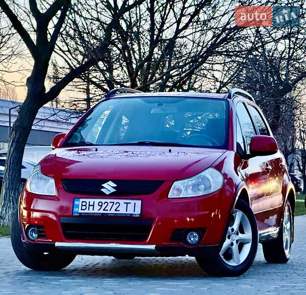 Позашляховик / Кросовер Suzuki SX4 2010 в Одесі