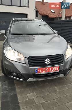 Внедорожник / Кроссовер Suzuki SX4 2013 в Ивано-Франковске