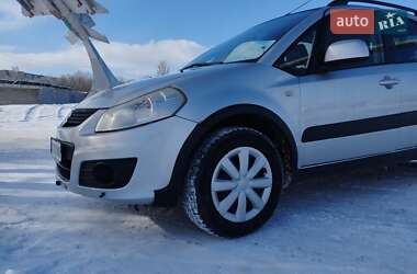 Внедорожник / Кроссовер Suzuki SX4 2012 в Харькове
