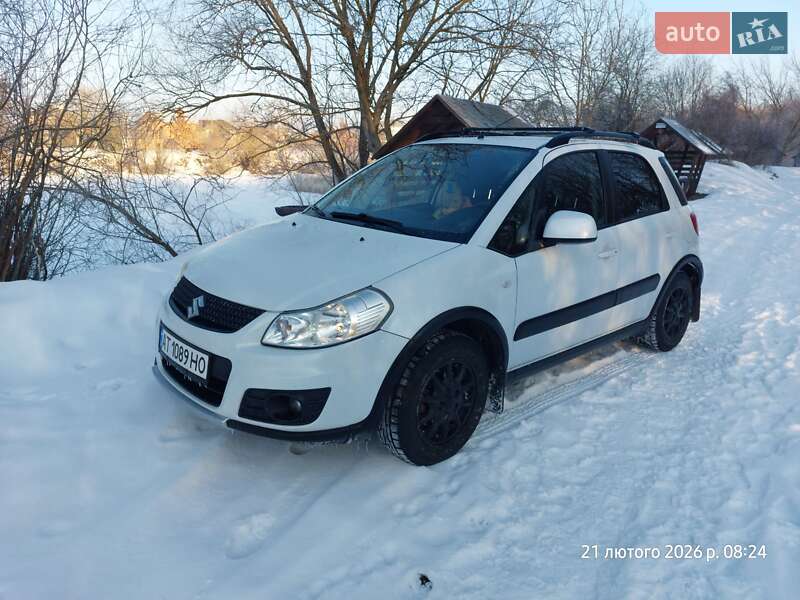Внедорожник / Кроссовер Suzuki SX4 2012 в Ивано-Франковске