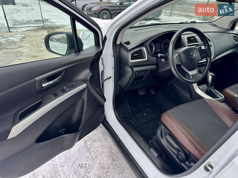Внедорожник / Кроссовер Suzuki SX4 2017 в Киеве фото 6 Внедорожник / Кроссовер Suzuki SX4 2017 в Киеве