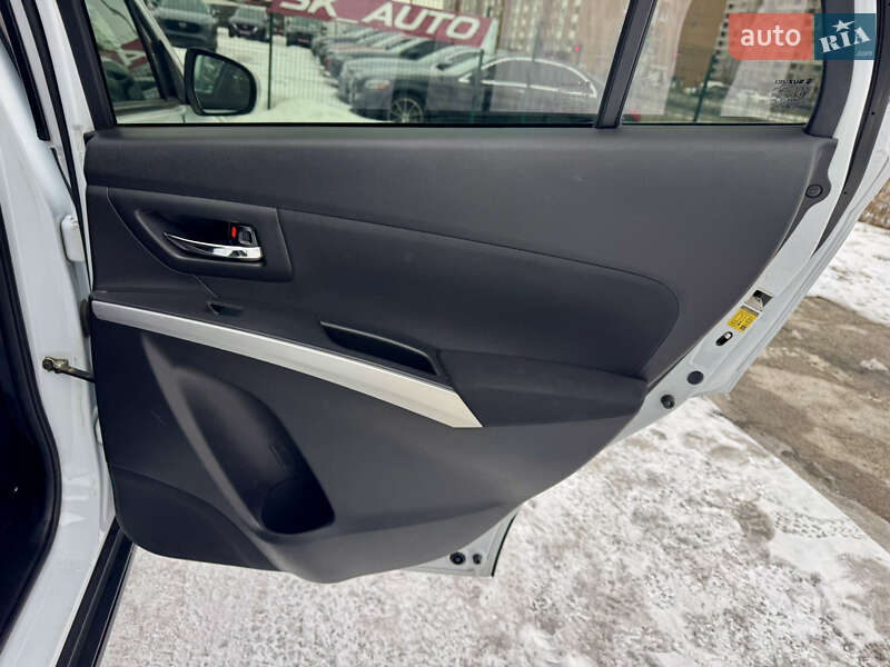 Внедорожник / Кроссовер Suzuki SX4 2017 в Киеве фото 62 Внедорожник / Кроссовер Suzuki SX4 2017 в Киеве