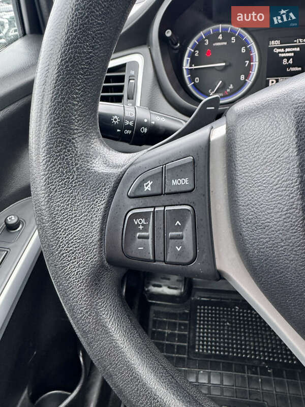 Внедорожник / Кроссовер Suzuki SX4 2017 в Киеве фото 76 Внедорожник / Кроссовер Suzuki SX4 2017 в Киеве