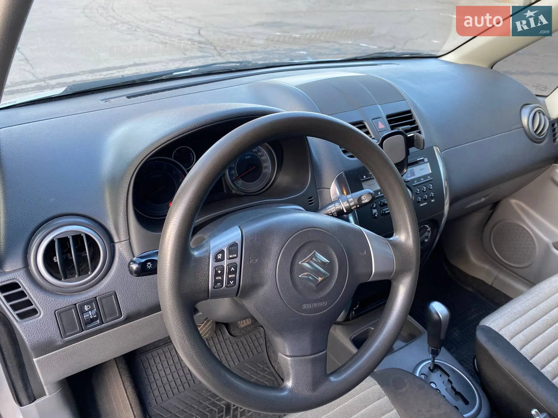 2011 Suzuki SX4 - мініатюра 4