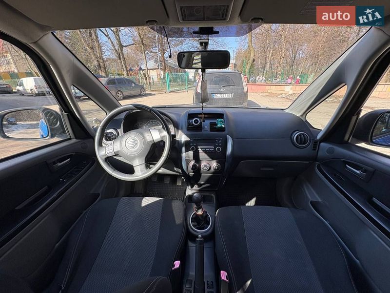 Хэтчбек Suzuki SX4 2008 в Львове