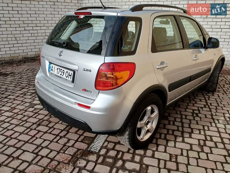 Внедорожник / Кроссовер Suzuki SX4 2012 в Киеве