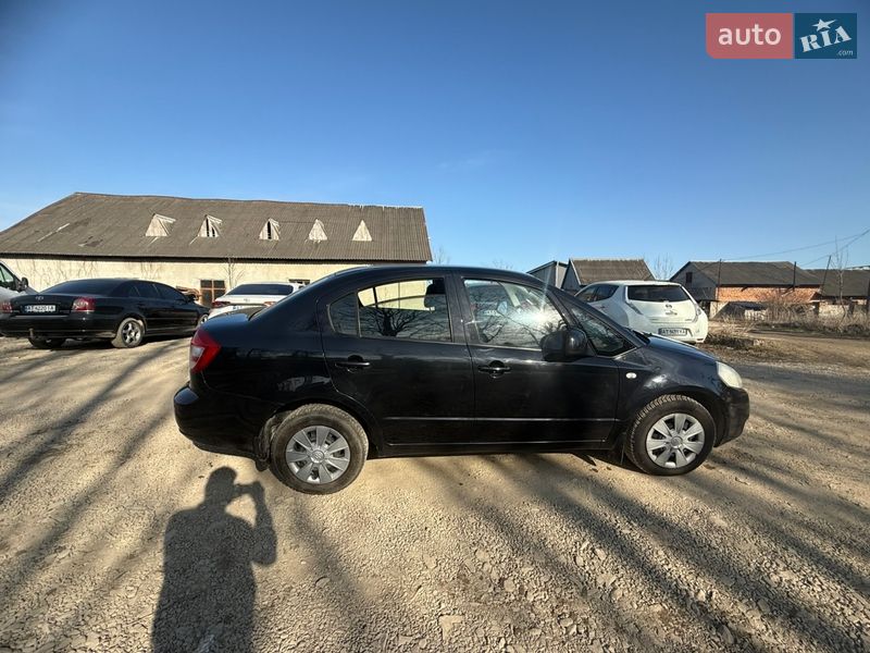 Седан Suzuki SX4 2008 в Івано-Франківську