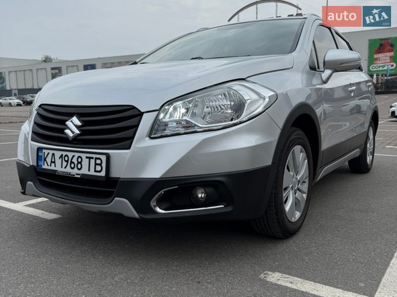 Внедорожник / Кроссовер Suzuki SX4 2014 в Киеве