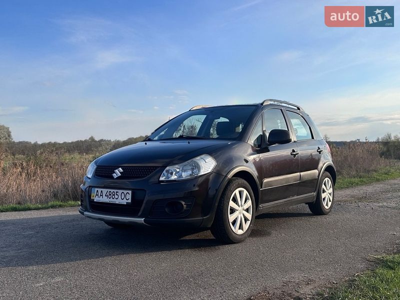 Suzuki SX4 2013