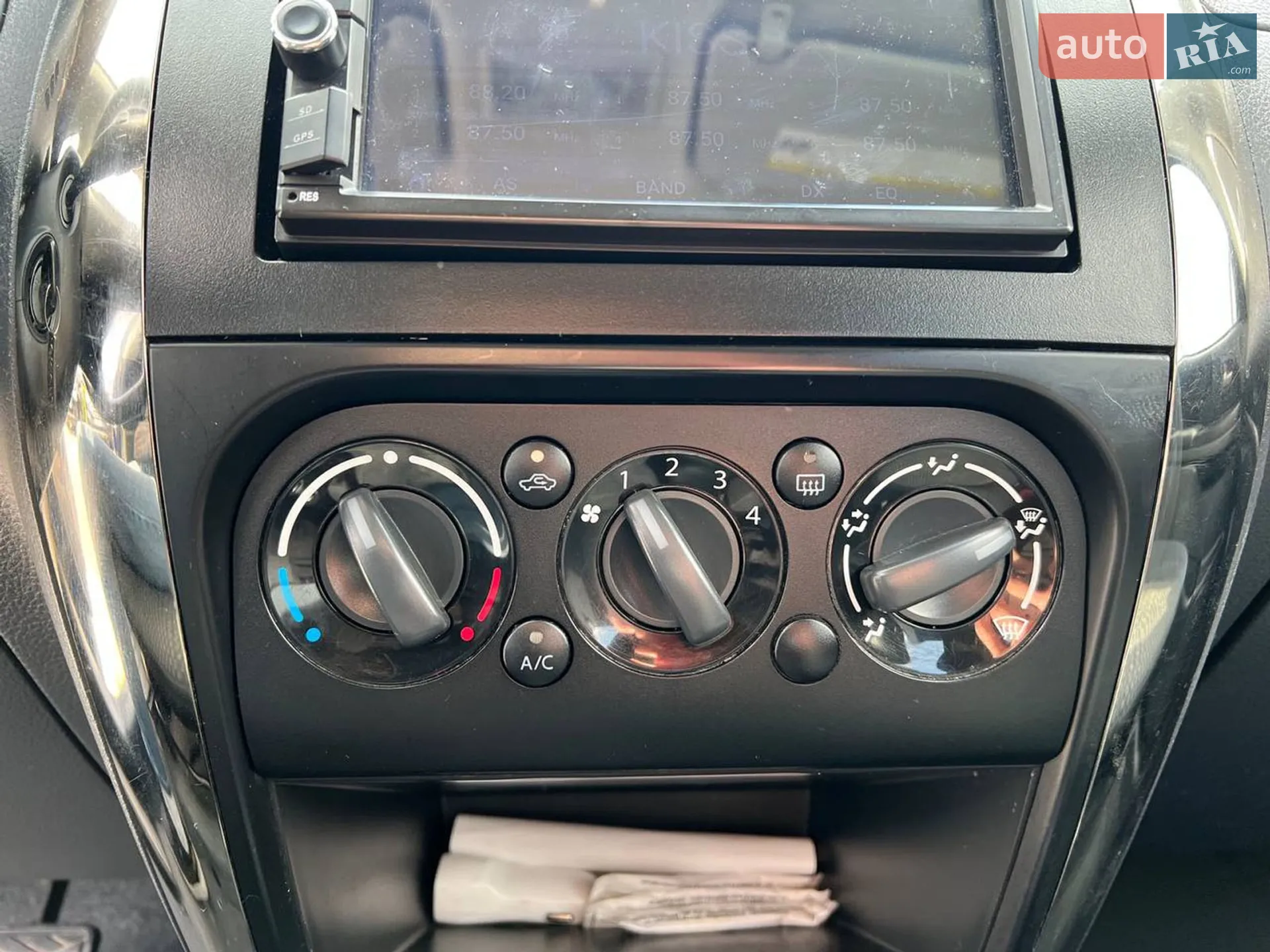 2012 Suzuki SX4 - мініатюра 26
