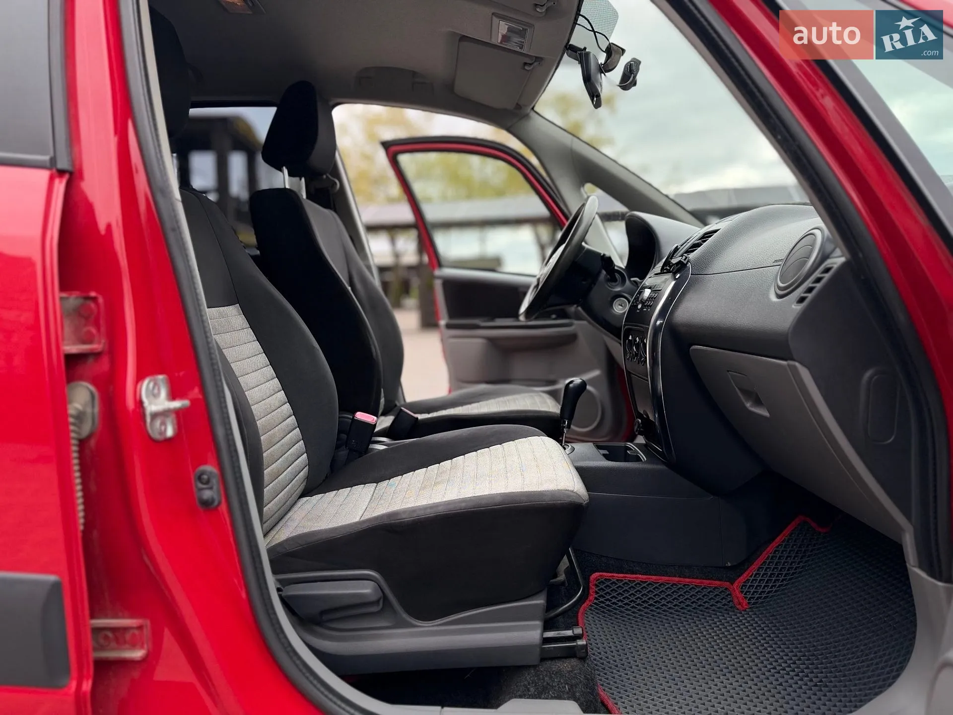 2014 Suzuki SX4 - мініатюра 10