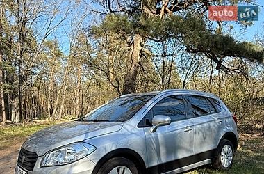 Внедорожник / Кроссовер Suzuki SX4 2015 в Киеве