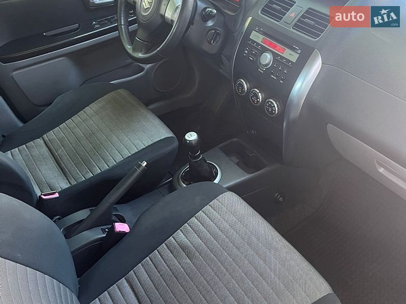 Внедорожник / Кроссовер Suzuki SX4 2009 в Дубно