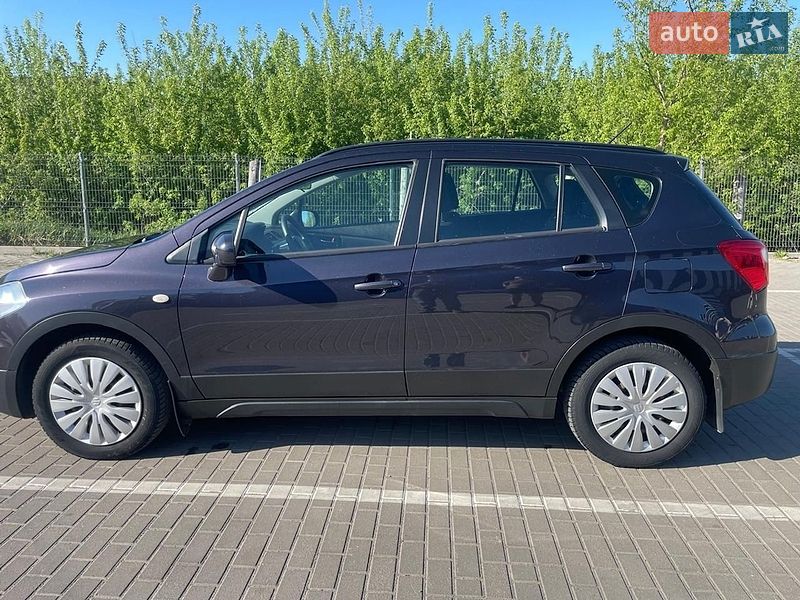 Позашляховик / Кросовер Suzuki SX4 2014 в Дубні