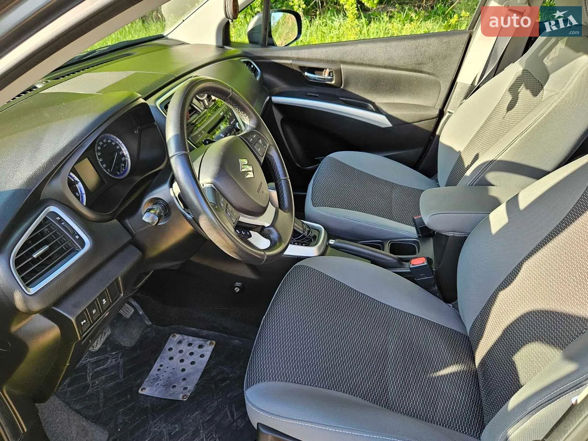 2017 Suzuki SX4 - мініатюра 16