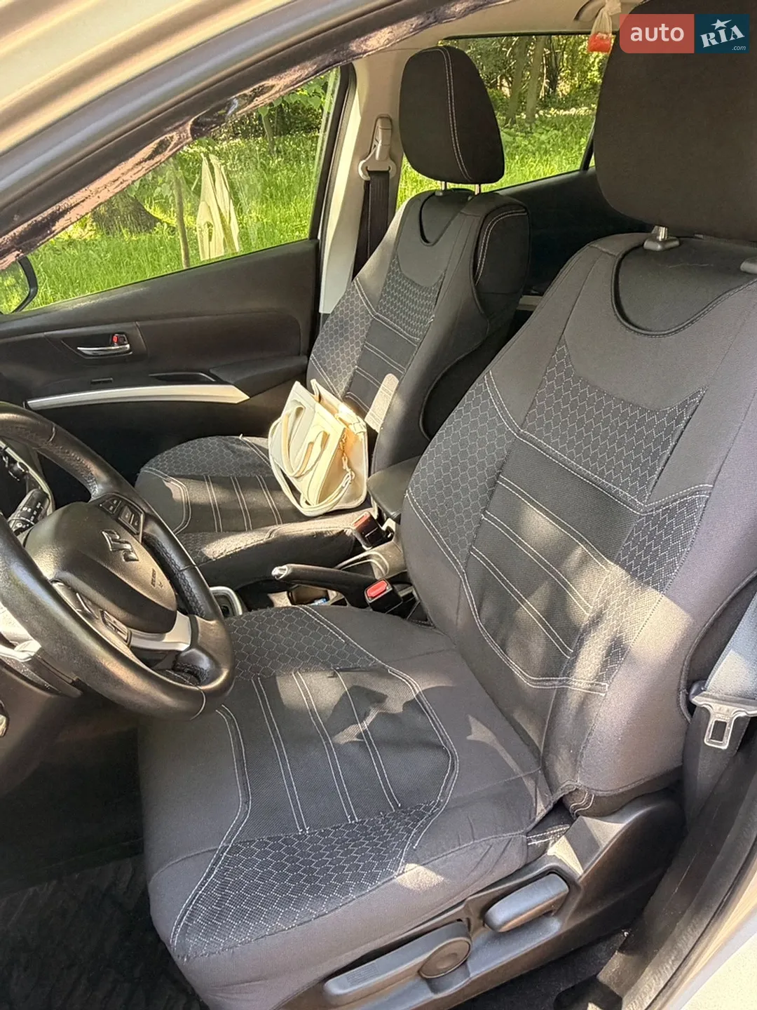 2015 Suzuki SX4 - мініатюра 19