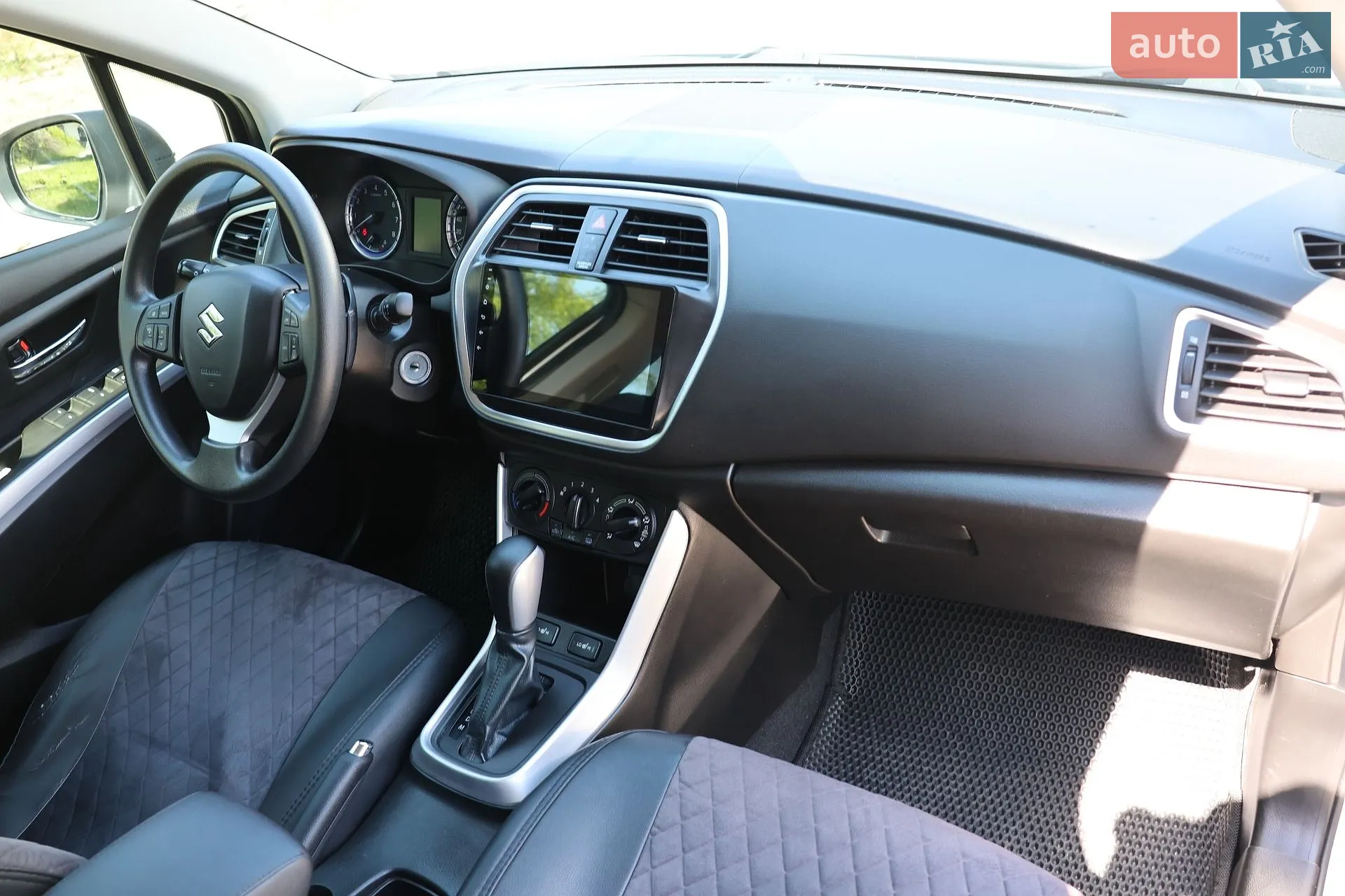 2020 Suzuki SX4 - мініатюра 7