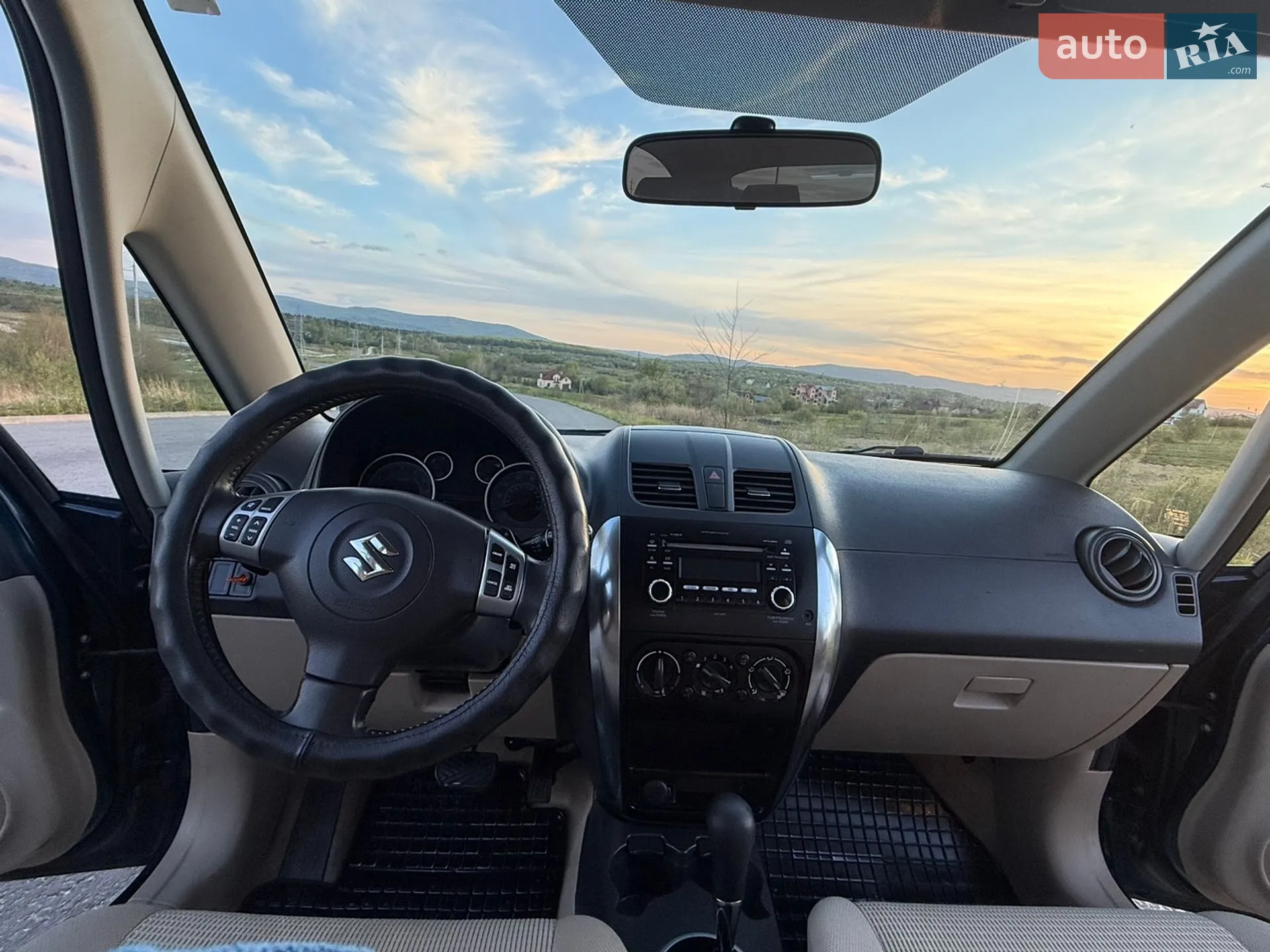 2010 Suzuki SX4 - мініатюра 19