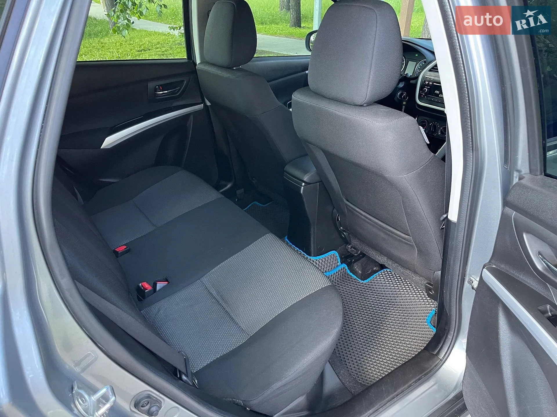 2019 Toyota Land Cruiser - мініатюра 26