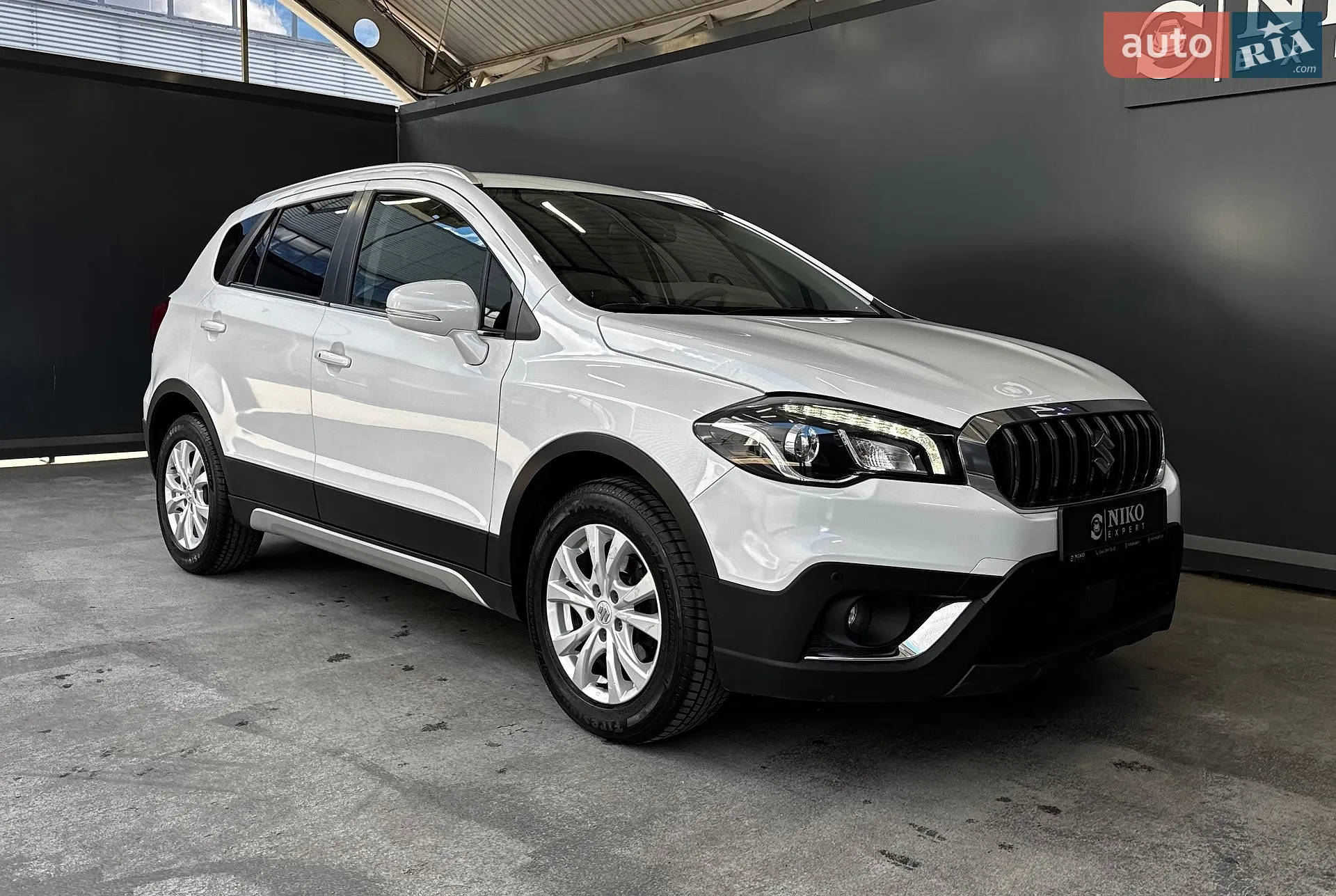 2017 Suzuki SX4 - мініатюра 19