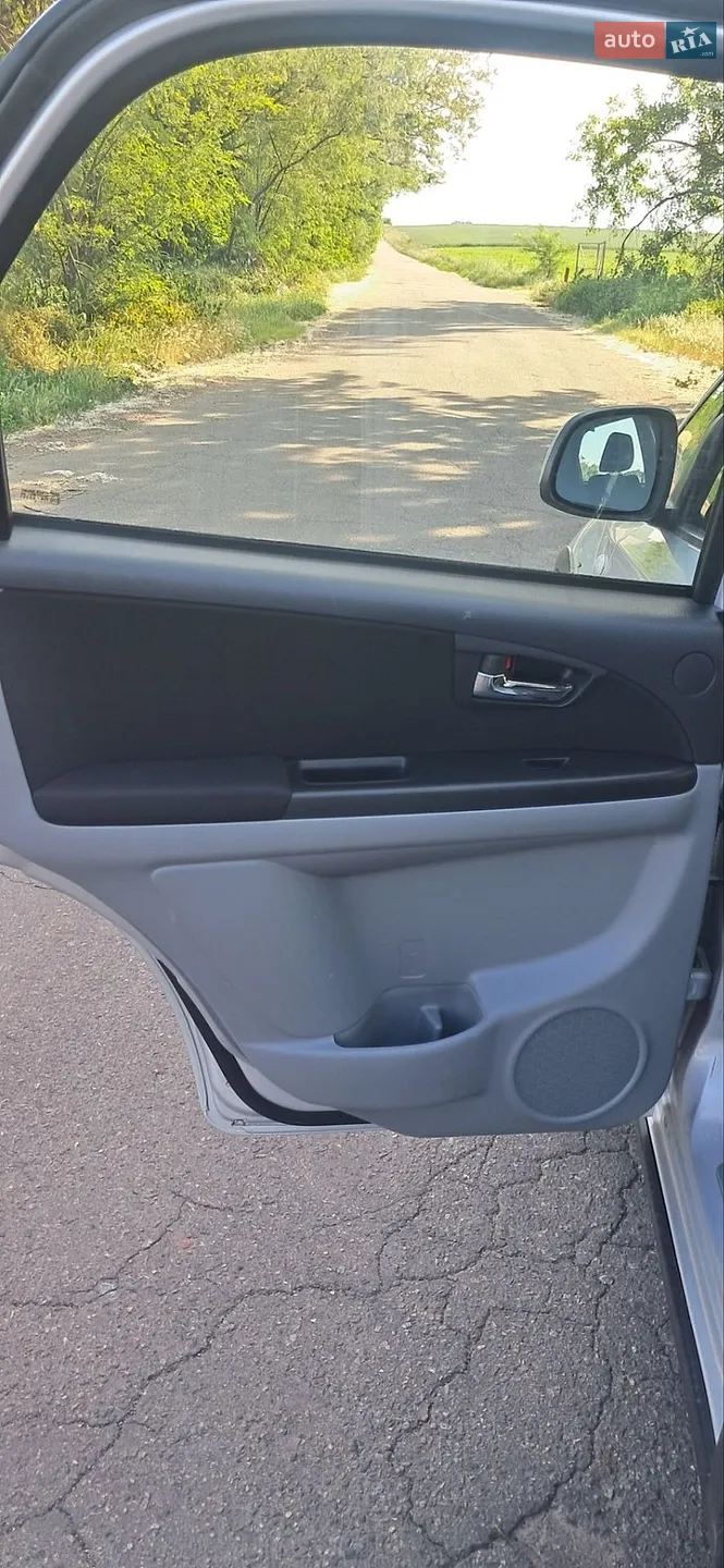 2011 Suzuki SX4 - мініатюра 31