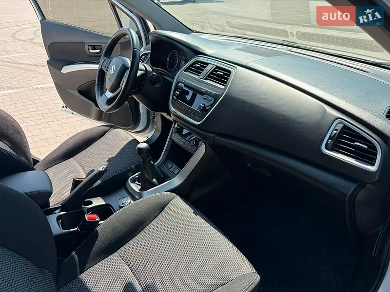 Suzuki SX4 2014 VIN TSMJYB22S00176093 фото оголошення 16 з 71