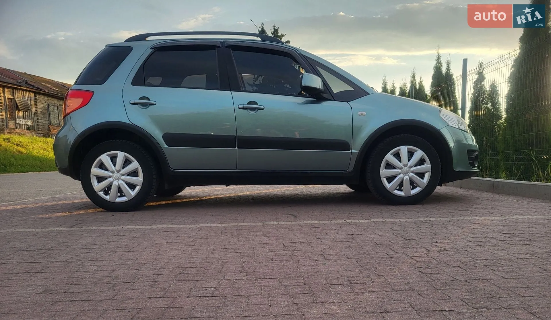 2011 Suzuki SX4 - мініатюра 10