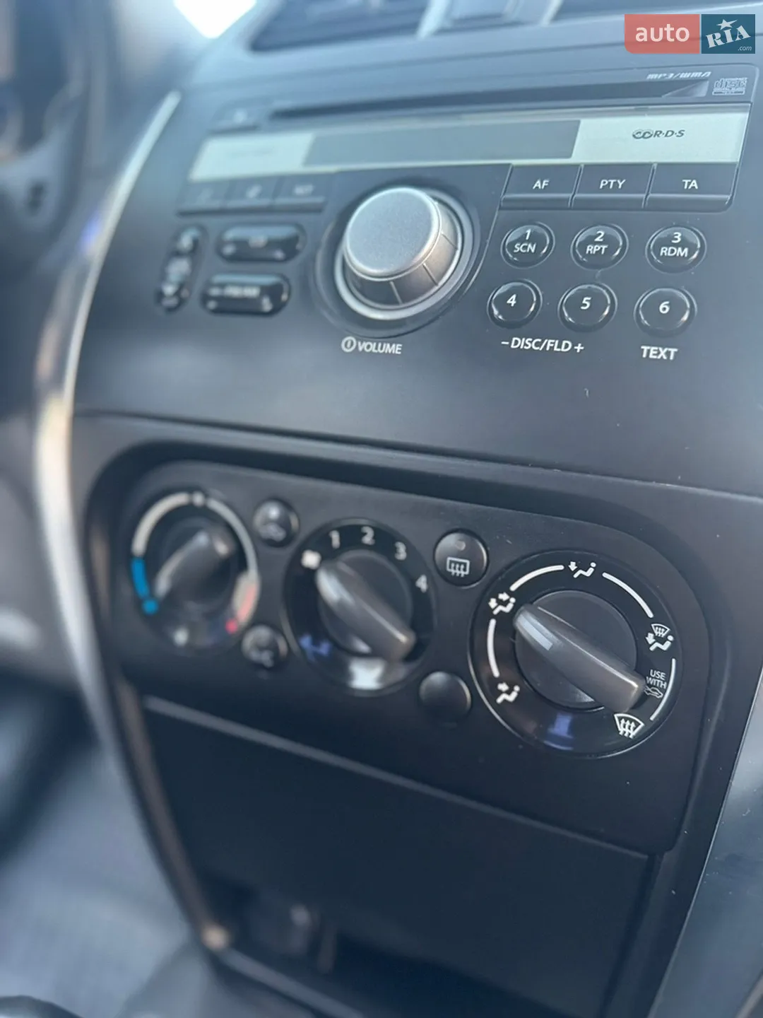 2013 Suzuki SX4 - мініатюра 23