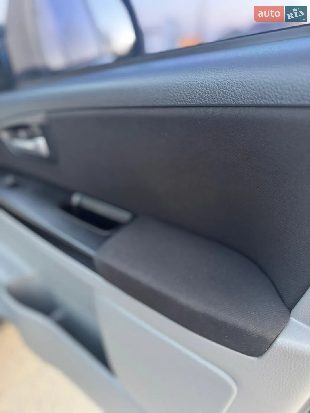 2013 Suzuki SX4 - мініатюра 32
