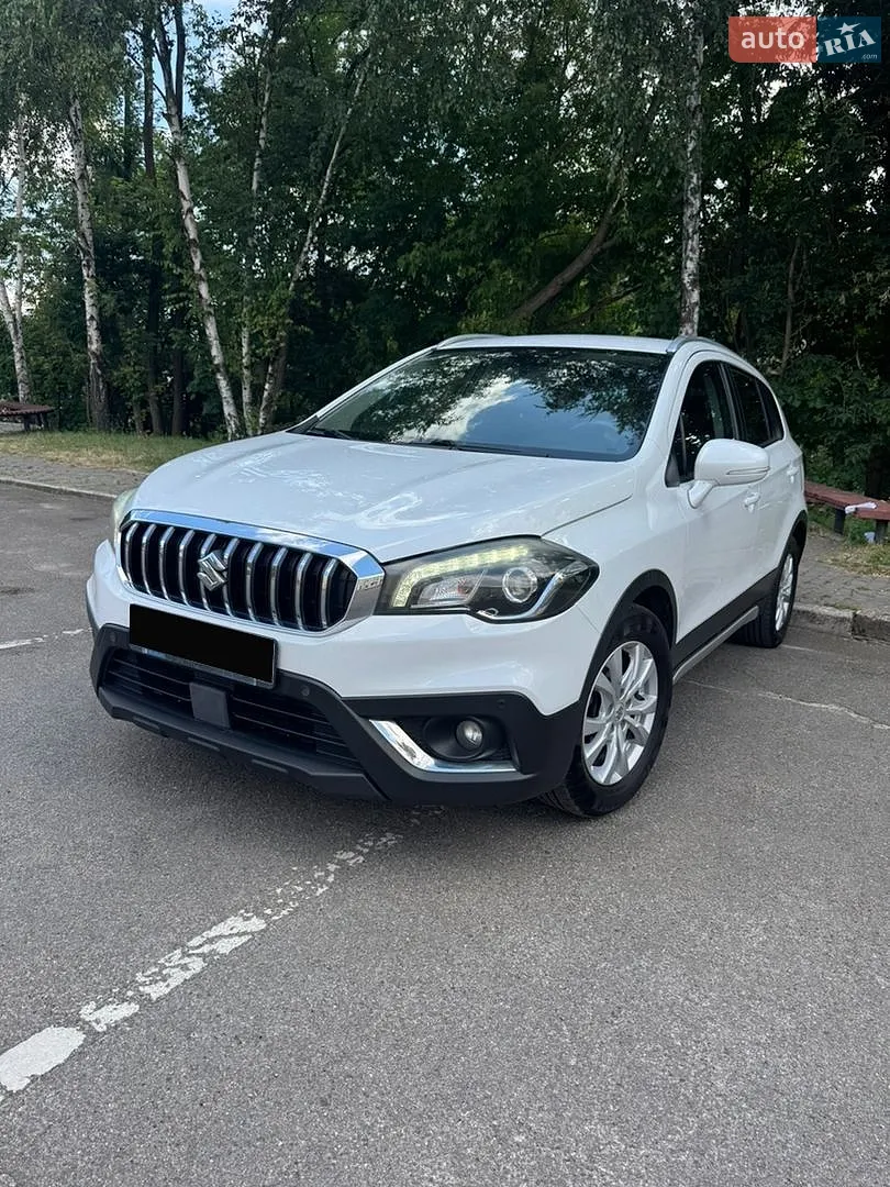 2017 Suzuki SX4 - фото 1