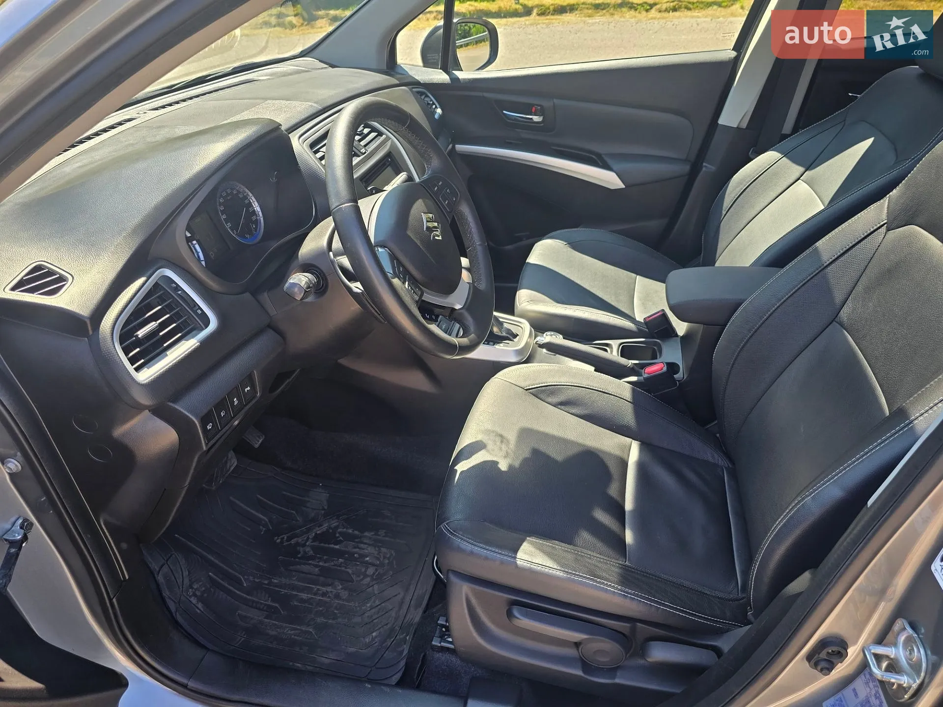 2014 Suzuki SX4 - мініатюра 23