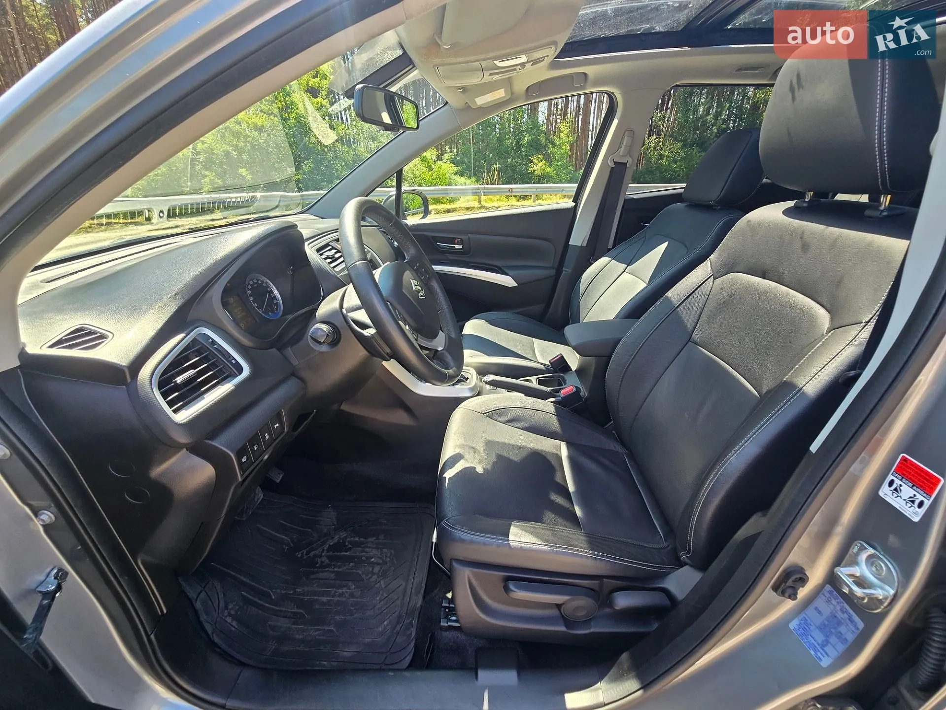 2014 Suzuki SX4 - мініатюра 24